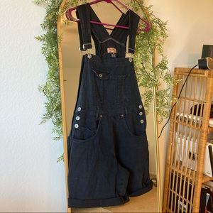 🖤Vintage Black Overalls🖤